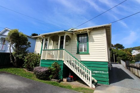 Photo of property in 25 Bombay Street, Ngaio, Wellington, 6035