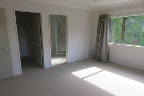 Photo of property in 15 Wantwood Grove, Churton Park, Wellington, 6037