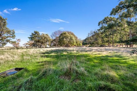 Photo of property in 2890 Christchurch Akaroa Road, Prices Valley, Little River, 7591