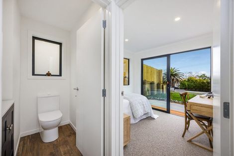 Photo of property in 12a Walbrook Road, Manly, Whangaparaoa, 0930