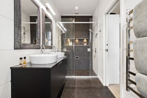 Photo of property in 328 Upper Queen Street, Pukekohe, 2120