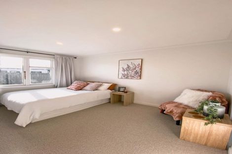 Photo of property in 98 Amyes Road, Hornby, Christchurch, 8042