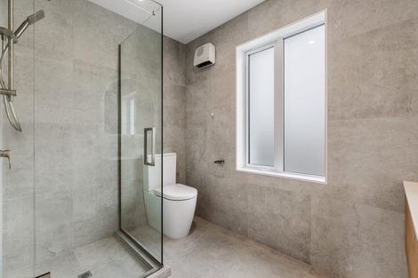 Photo of property in 3/92 Holly Road, St Albans, Christchurch, 8014