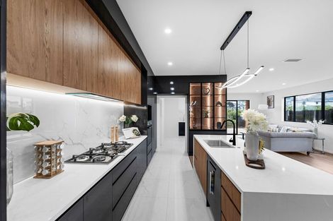 Photo of property in 11 Seagreen Avenue, Rosehill, 2113