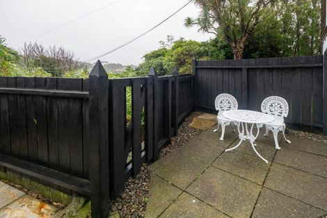 Photo of property in 1f2 Hawtrey Terrace, Johnsonville, Wellington, 6037