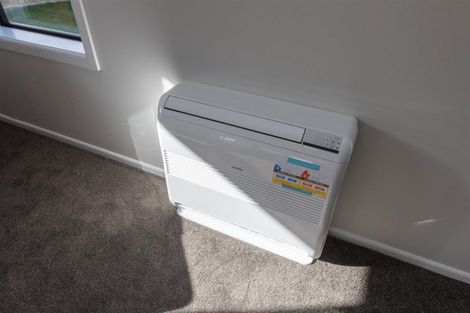 Photo of property in 10 Oldfield Lane, Marton, 4710