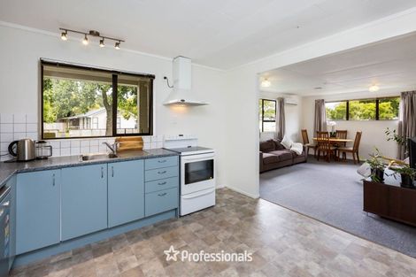 Photo of property in 6f2- Gemstone Drive, Birchville, Upper Hutt, 5018
