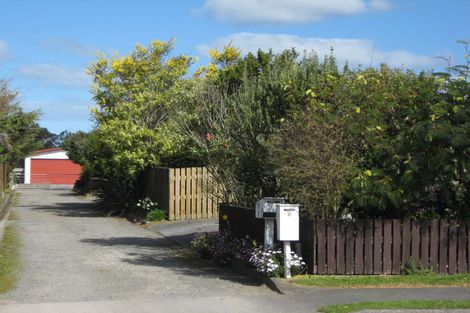 Photo of property in 7 Oldfield Place, Bulls, 4818