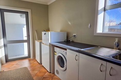 Photo of property in 35 Aorangi Crescent, Lake Tekapo, 7999