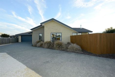 Photo of property in 8 Henley Close, Rolleston, 7614