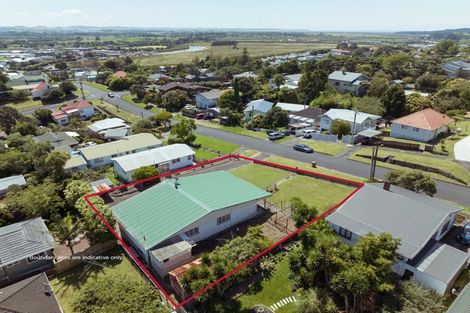 Photo of property in 31 Karaka Street, Helensville, 0800