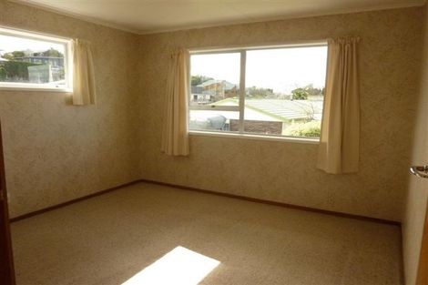 Photo of property in 1/18 Ranui Street, Dinsdale, Hamilton, 3204