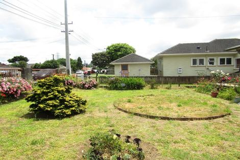 Photo of property in 98 Gray Avenue, Mangere East, Auckland, 2024
