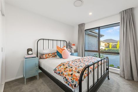 Photo of property in 15 Sarikei Avenue, Northwood, Christchurch, 8051