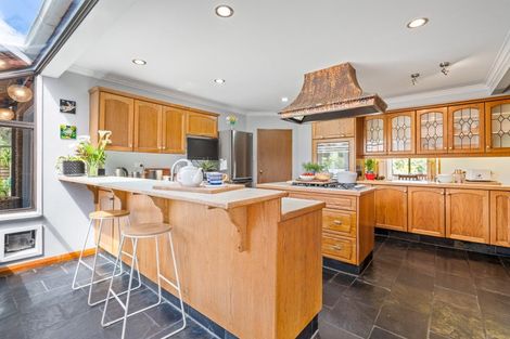 Photo of property in 24 Gorman Street, Macandrew Bay, Dunedin, 9014