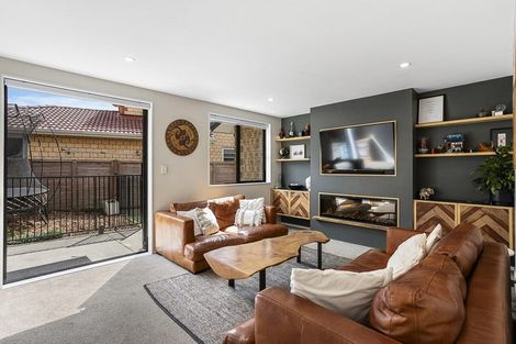 Photo of property in 112 Grand Drive, Orewa, 0931