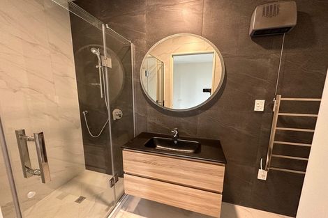 Photo of property in 8 Sunnybrae Road, Hillcrest, Auckland, 0627