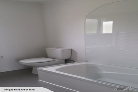Photo of property in 8u8 Middleton Road, Johnsonville, Wellington, 6037