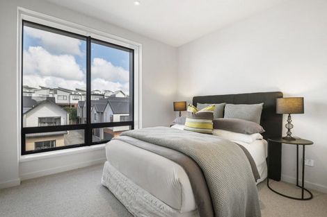 Photo of property in 5b Windlass Street, Long Bay, Auckland, 0630