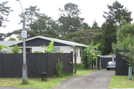 Photo of property in 35 Melba Street, Beach Haven, Auckland, 0626
