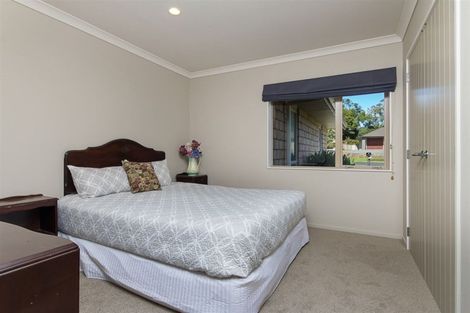 Photo of property in 5 Kendallvale Drive, Waiuku, 2123