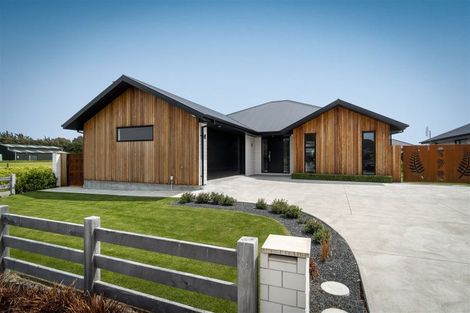 Photo of property in 36 Fearne Drive, Woodend, 7610