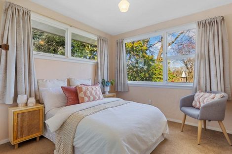 Photo of property in 218 Yaldhurst Road, Avonhead, Christchurch, 8042