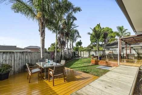 Photo of property in 230a Pakuranga Road, Pakuranga Heights, Auckland, 2010