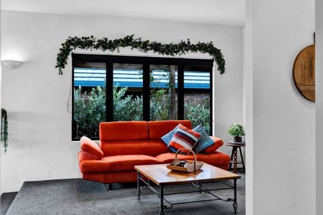 Photo of property in 35 Maire Street, Hawera, 4610