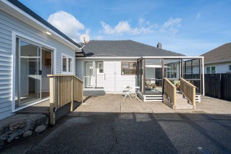 Photo of property in 16 Russell Road, Wainuiomata, Lower Hutt, 5014