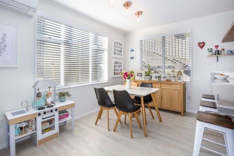 Photo of property in 1 The Spinney, Titahi Bay, Porirua, 5022