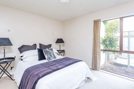 Photo of property in 33b Peverel Street, Riccarton, Christchurch, 8011