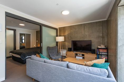 Photo of property in Frame Apartments, 602/111u Molesworth Street, Thorndon, Wellington, 6011