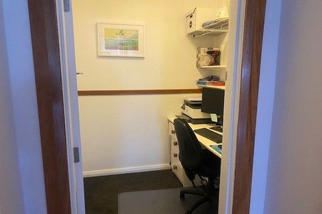 Photo of property in 373 Carrington Street, Upper Vogeltown, New Plymouth, 4310