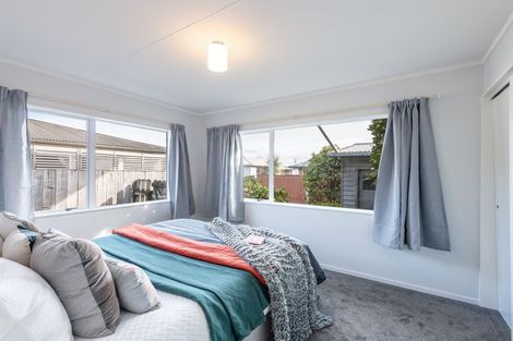 Photo of property in 2/62 Parkers Road, Tahunanui, Nelson, 7011