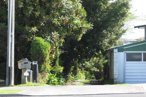 Photo of property in 221 Waitaha Road, Welcome Bay, Tauranga, 3112