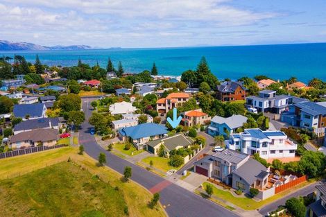 Photo of property in 11 Avion Terrace, Raumati Beach, Paraparaumu, 5032