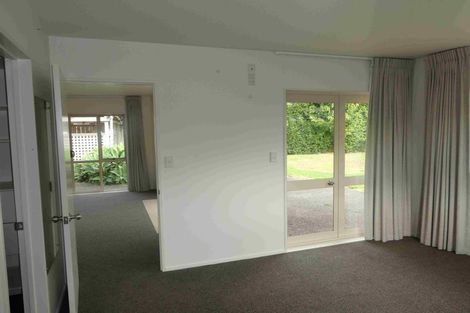 Photo of property in 206a Royal Road, Massey, Auckland, 0614