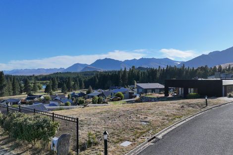 Photo of property in 2 Rankin Rise, Lake Tekapo, 7999