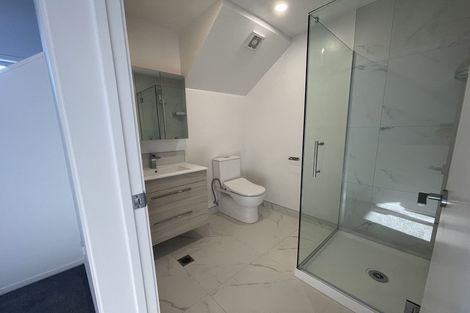 Photo of property in 8/19 Karamu Street, Te Atatu Peninsula, Auckland, 0610