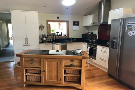 Photo of property in 14 Murray Street, Wallaceville, Upper Hutt, 5018
