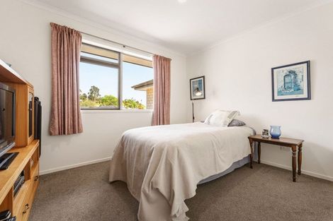 Photo of property in 2 Austen Way, Hairini, Tauranga, 3112