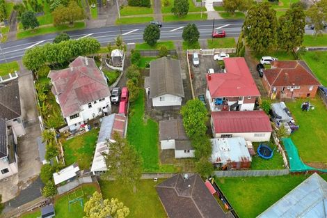 Photo of property in 553 Massey Road, Mangere, Auckland, 2022