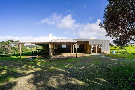 Photo of property in 166 Holmes Road, Waiuku, 2682