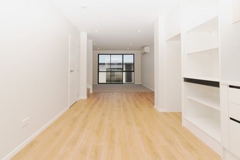 Photo of property in 37 Hinonga Loop, Silverdale, 0932