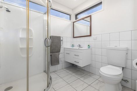 Photo of property in 14 Okarito Avenue, Levin, 5510