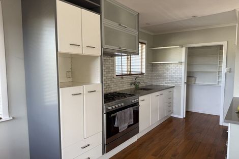 Photo of property in 2/71 Gardner Avenue, New Lynn, Auckland, 0600