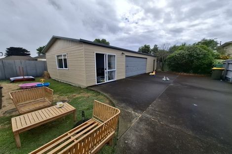 Photo of property in 50 Wallace Place, Westown, New Plymouth, 4310