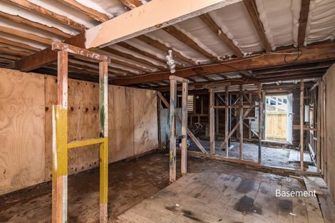 Photo of property in 40 Severn Street, Island Bay, Wellington, 6023