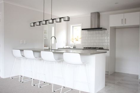 Photo of property in 27 Farnworth Terrace, Churton Park, Wellington, 6037